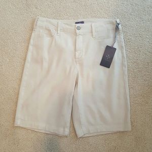 NYDJ light beige shorts
